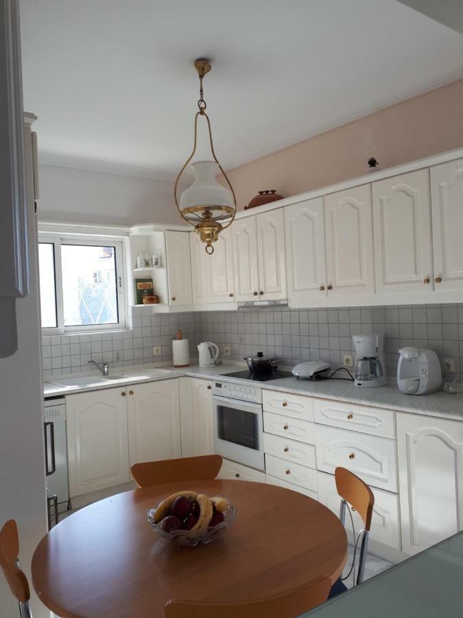 Sea View,Big And Comfortable Appartment In Voula Athen Eksteriør billede